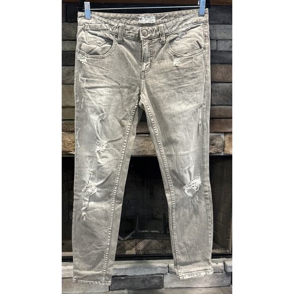 Women’s FREE PEOPLE Gray Distressed Jeans Size 28 *B9 - Picture 1 of 5